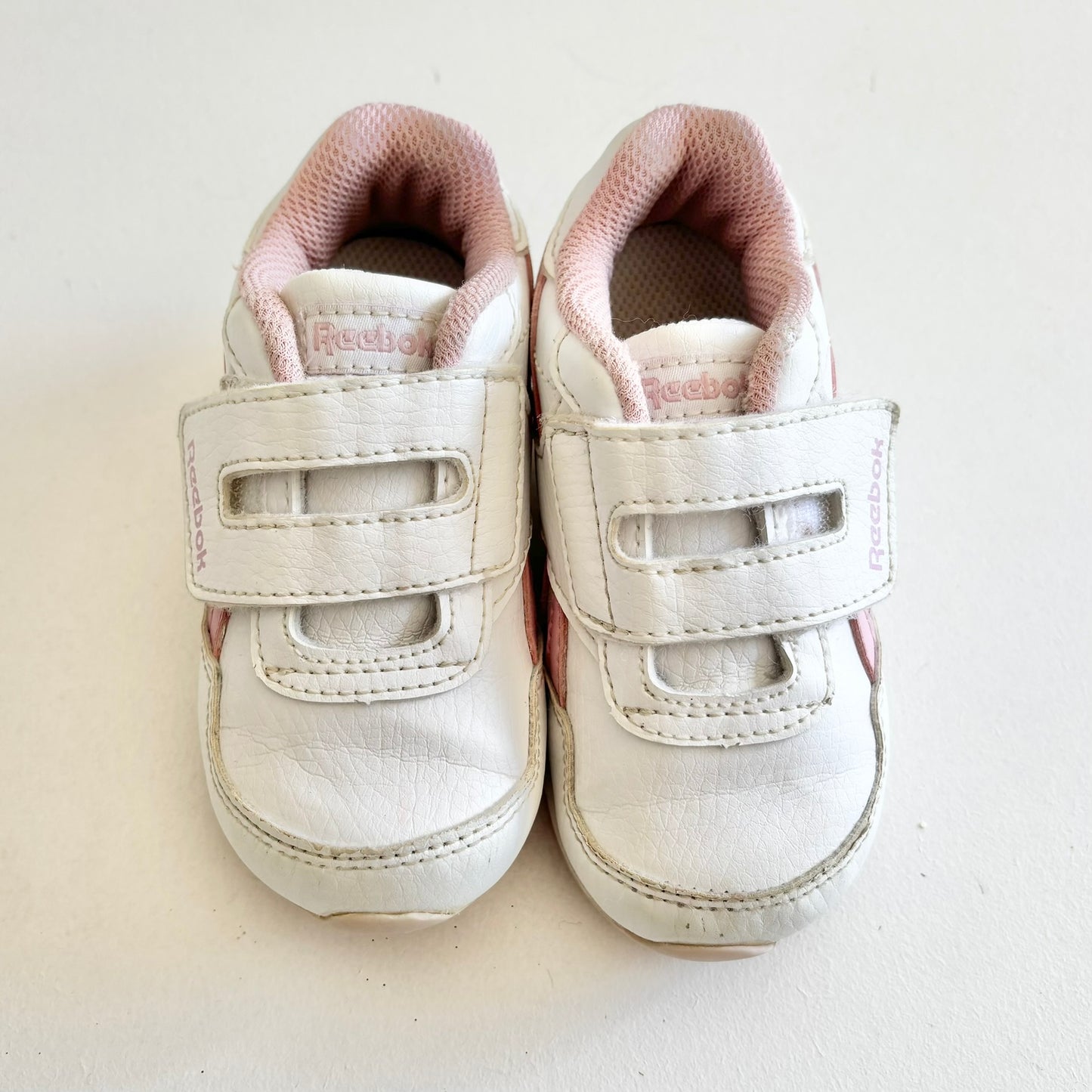 Reebox Classic Sneakers, US6