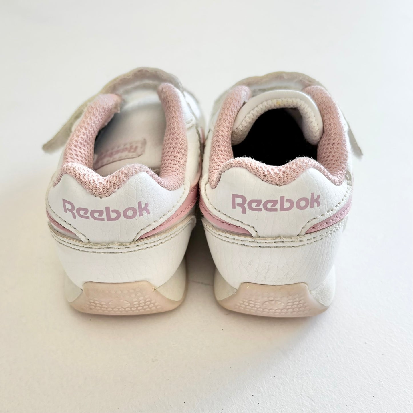 Reebox Classic Sneakers, US6