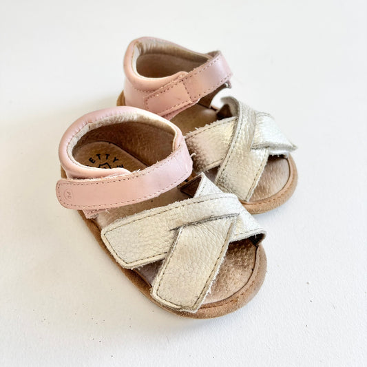 Pretty Brave Criss Cross Sandals, XL