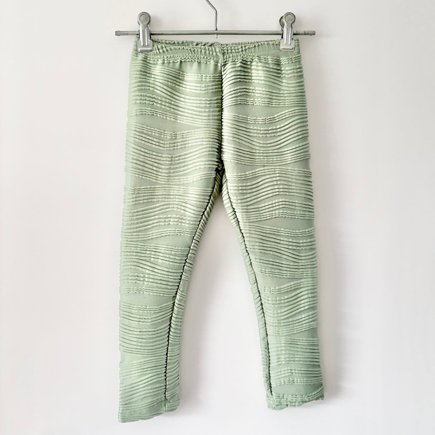 La Sienna Textured Leggings, Size 5 (with matching headband)