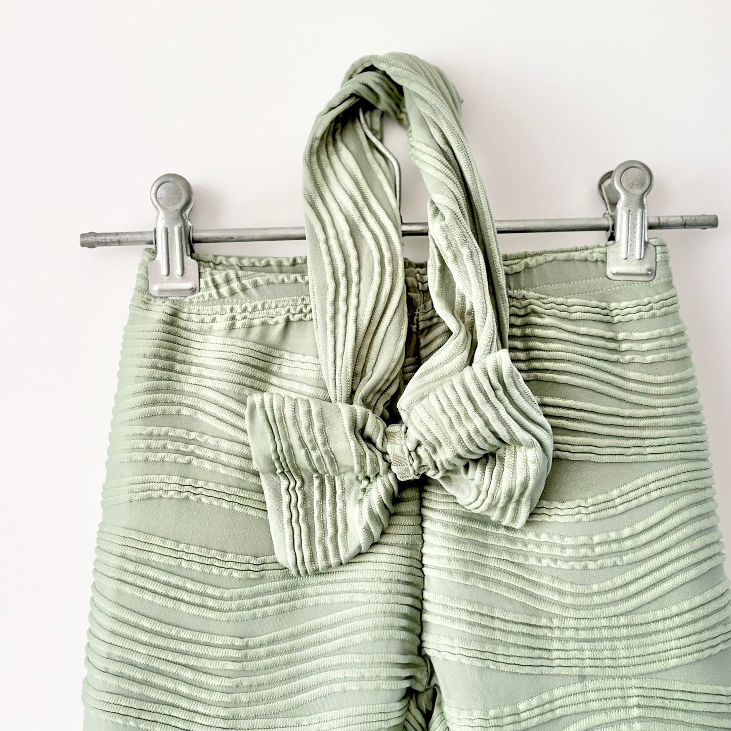 La Sienna Textured Leggings, Size 5 (with matching headband)