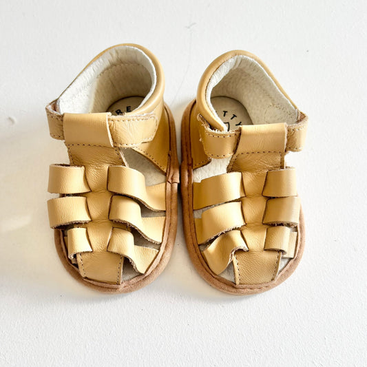 Pretty Brave Rio Sandals, Size M