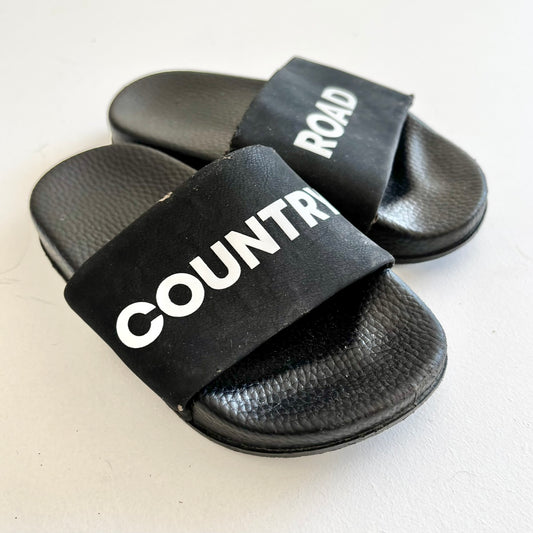 Country Road Slides, EU24