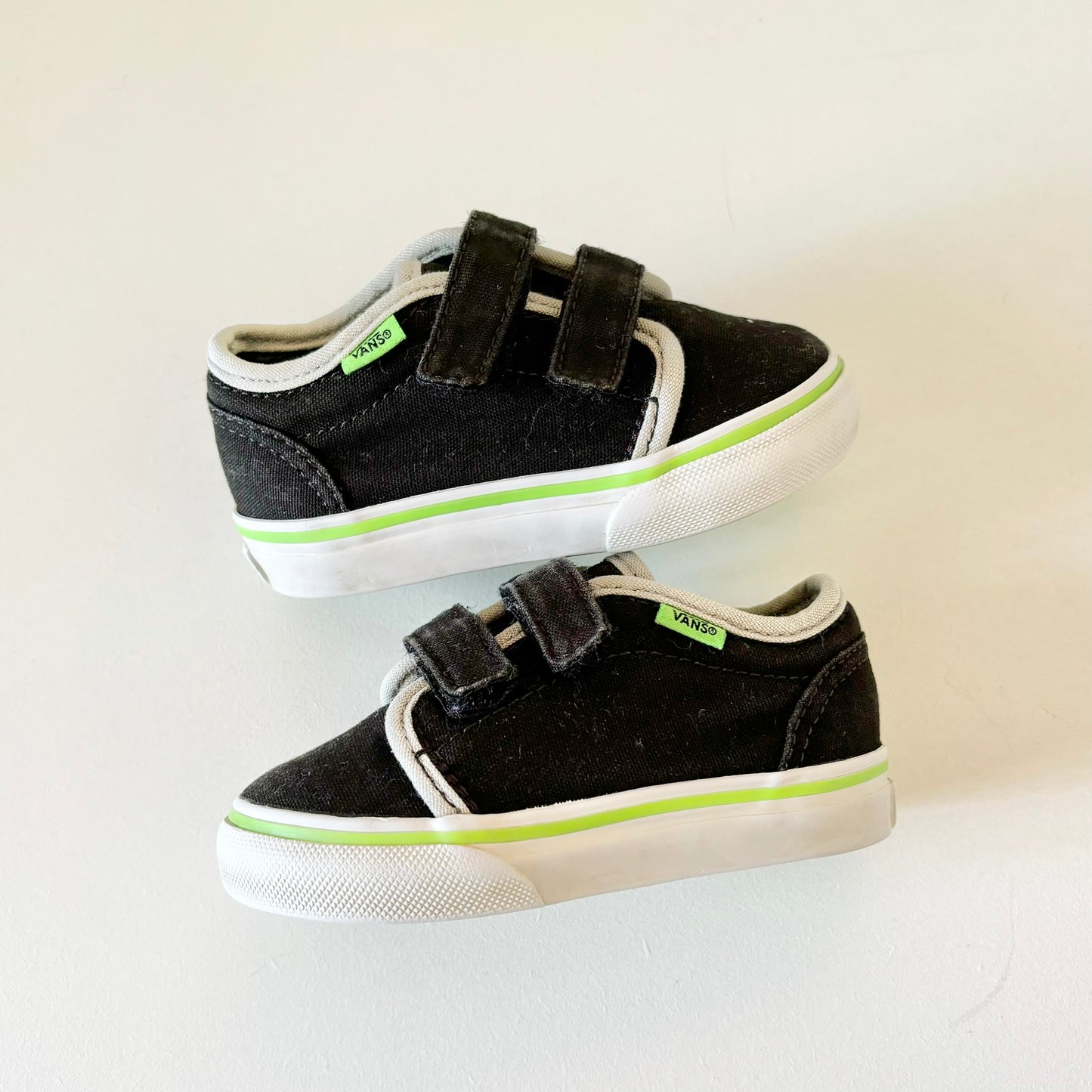 Vans Velcro Sneakers, US5