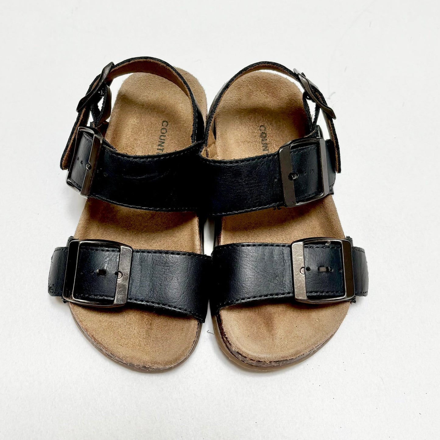 Country Road Buckle Sandals, EU25