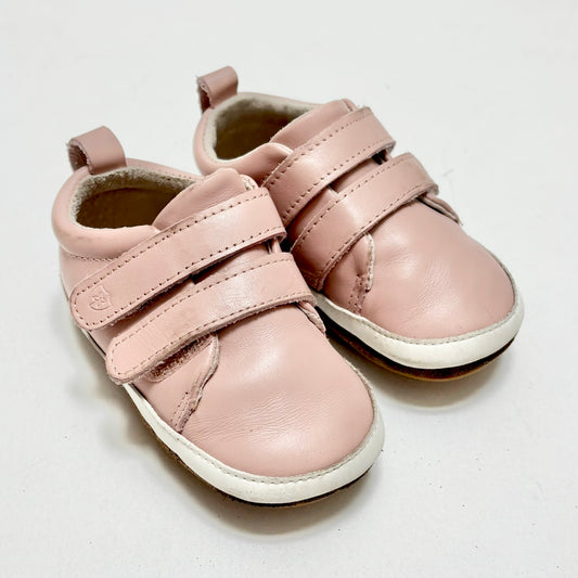 Pretty Brave Scout Sneakers, Size XL