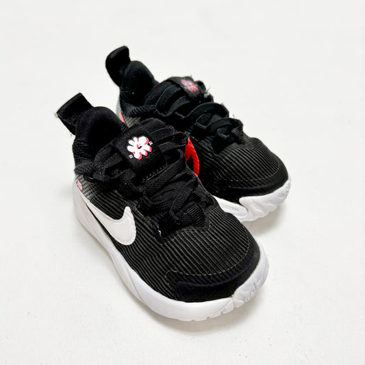 Nike Star Runners, US5