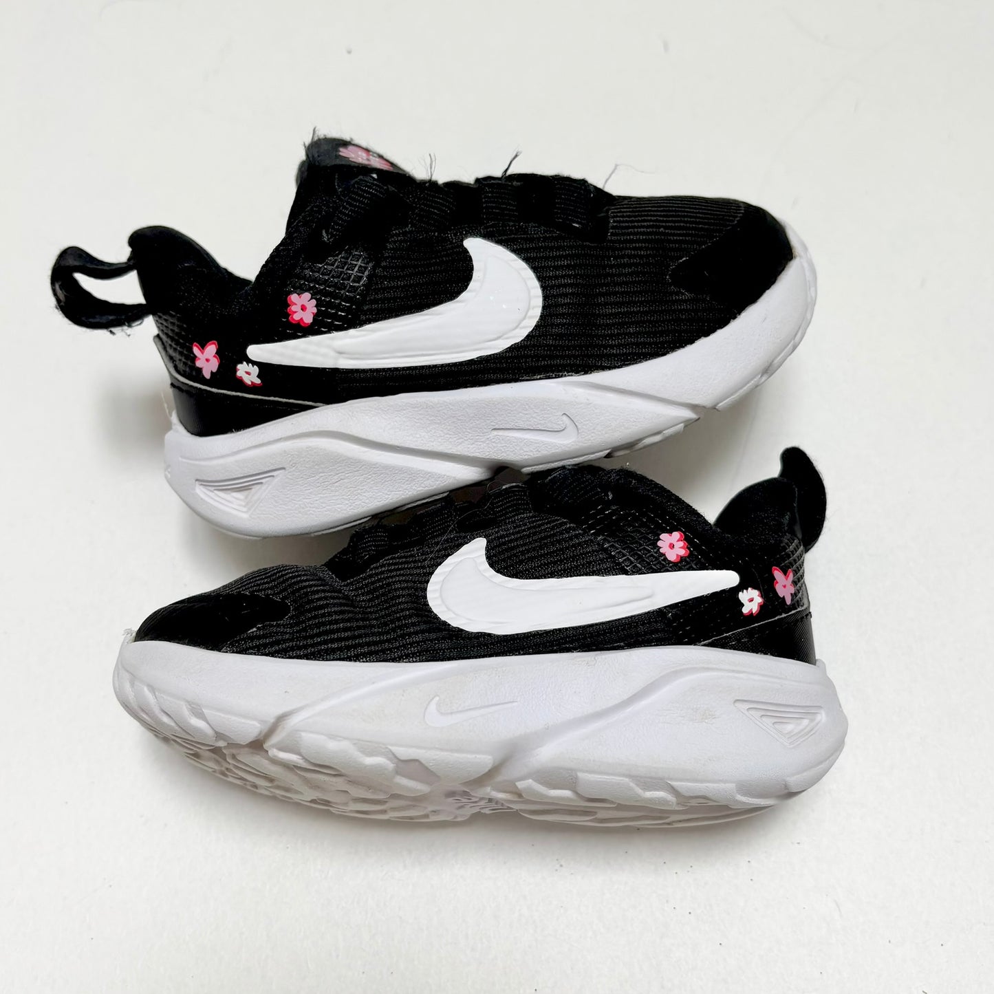 Nike Star Runners, US5