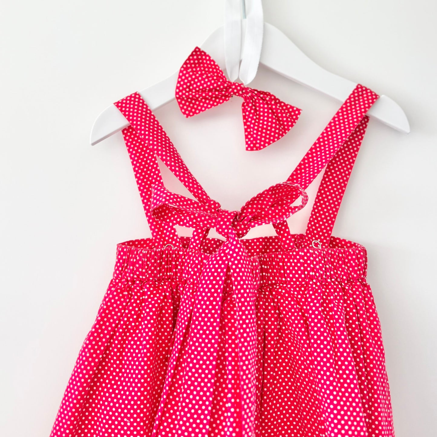 La Sienna Suspender Skirt, Size 4 (with free headband)